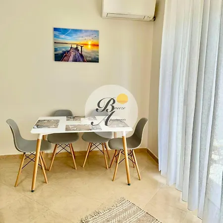 Breeze Apartment