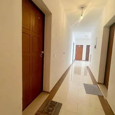 Breeze Apartment