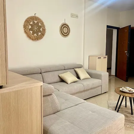 Apartment Breeze